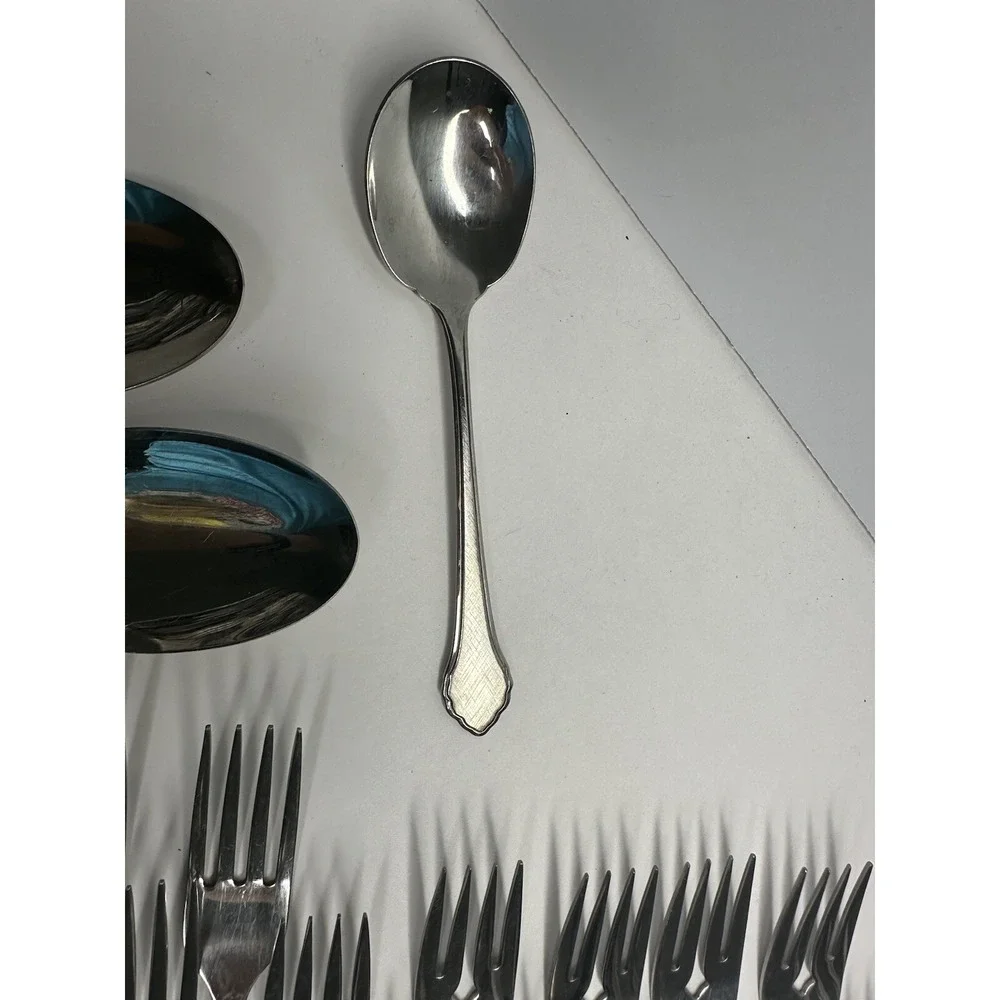 Oneida‎ Rogers Summermist Stainless Flatware Replacement Set 37 Dinner Fork
